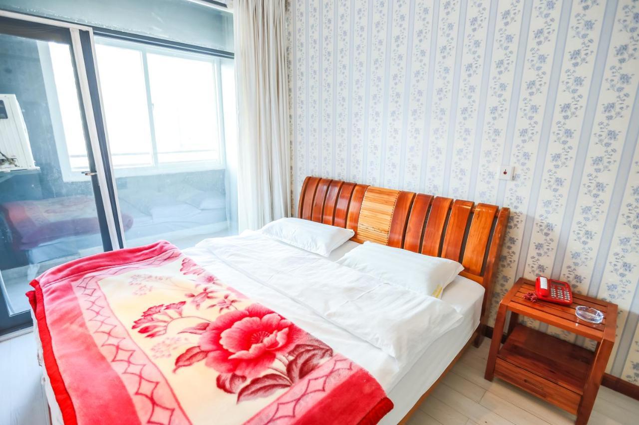 Nissi Holiday Hotel Kunming Exterior foto